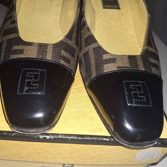 Fendi Shoes & Box Vintage Heel Print Fabric Size 8 #642543 Y2K 90's - Picture 6 of 16